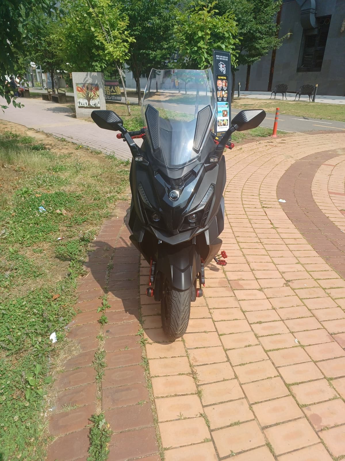 SYM 크루심 300 알파 ABS 3