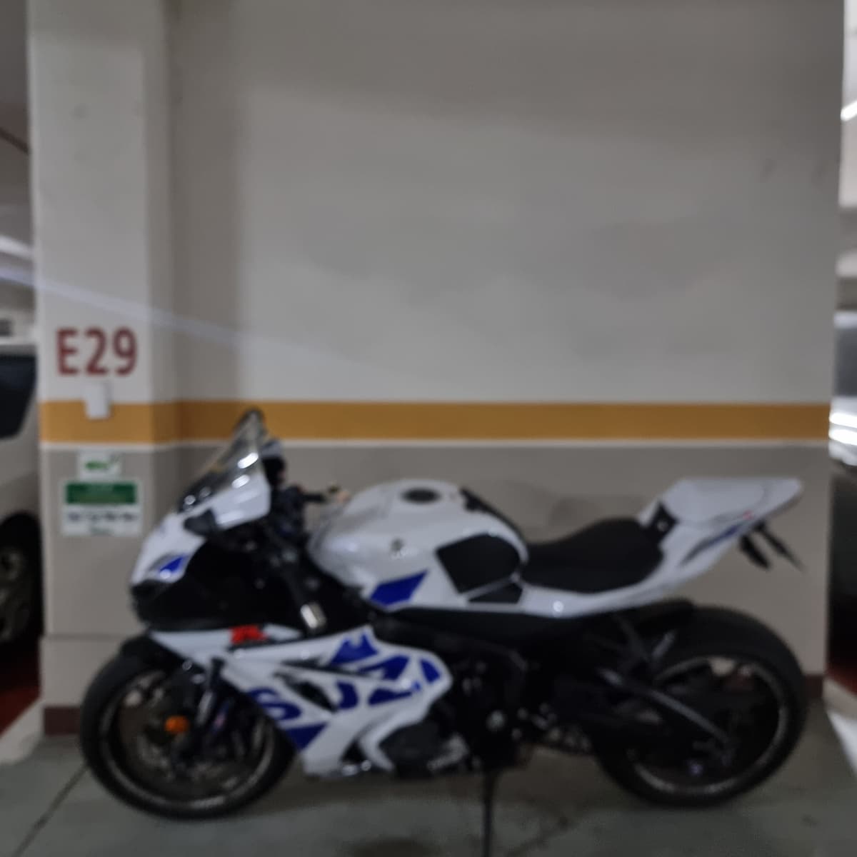 스즈키 GSX R 1000 R 2