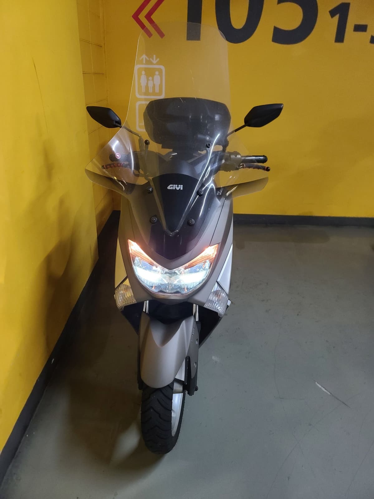 야마하 NMAX 125 3