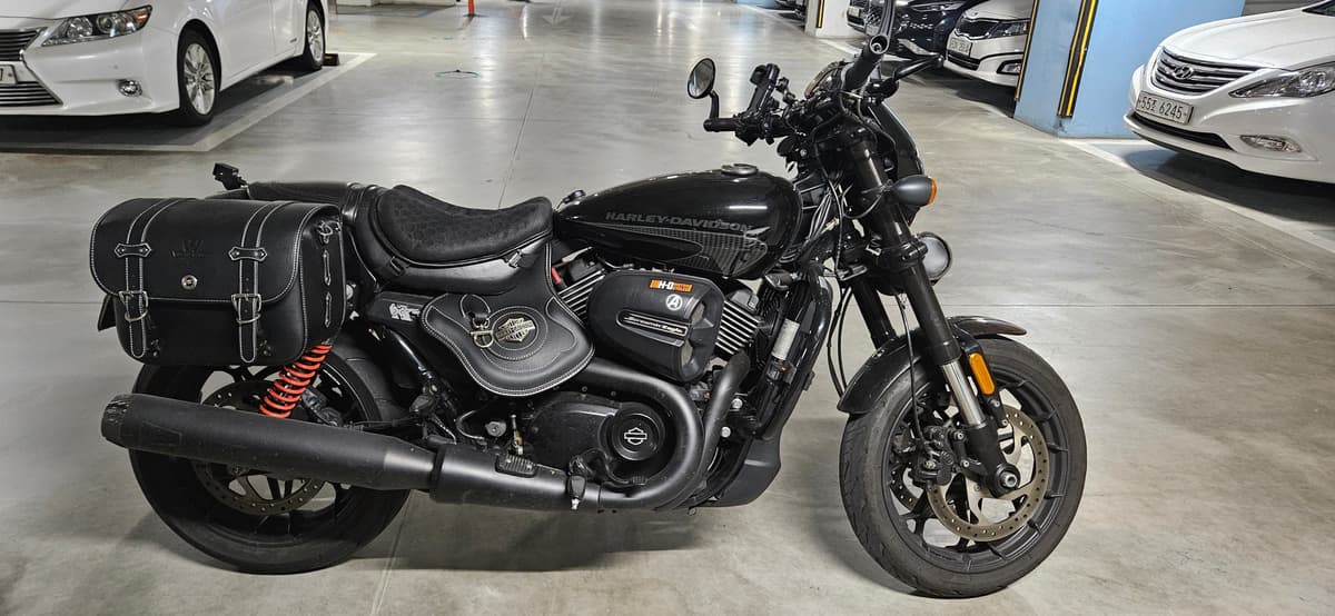 할리데이비슨 스트리트 로드 750 1