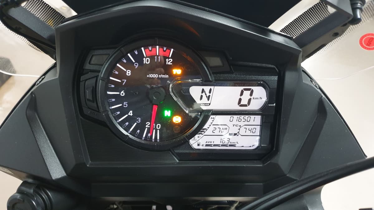 스즈키 브이스트롬 650 XT 5