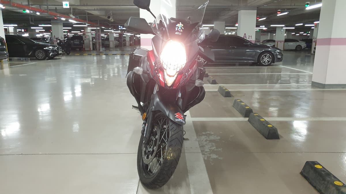 스즈키 브이스트롬 650 XT 3