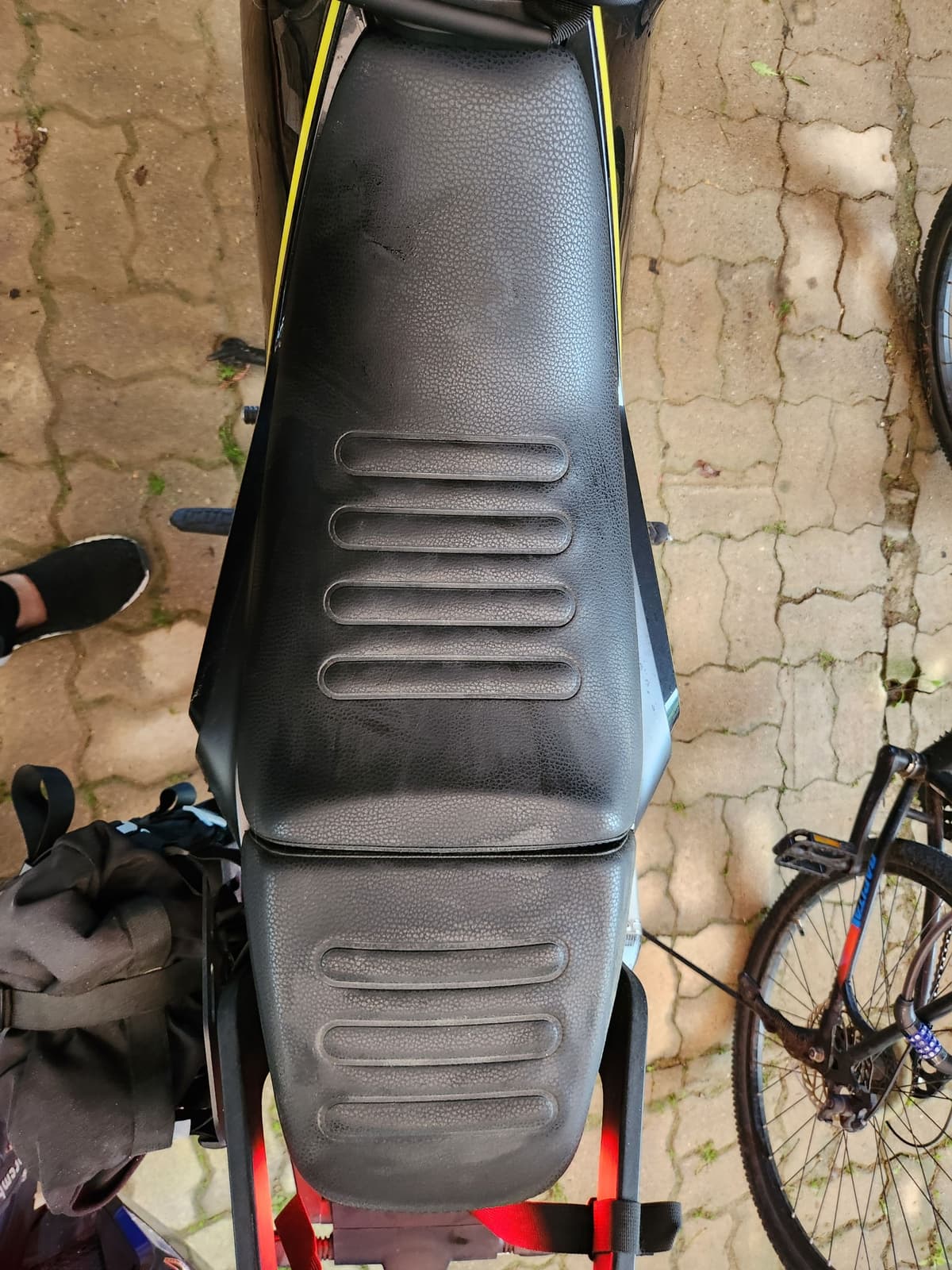 허스크바나 스바르트필렌 401 8