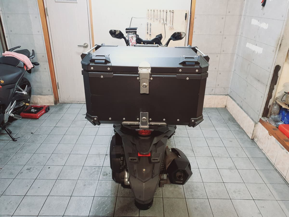 SYM 크루심 300 ABS 5