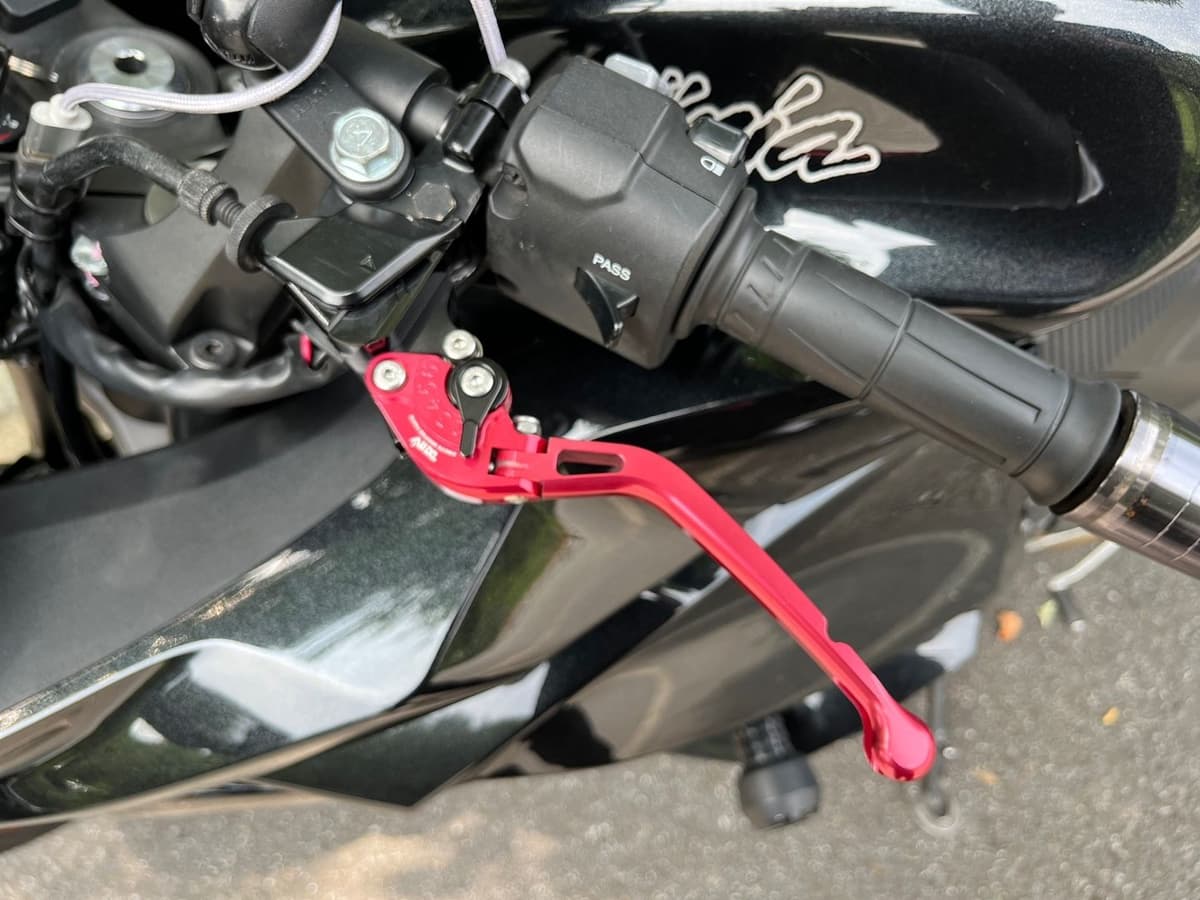 가와사키 Z 1000 SX more