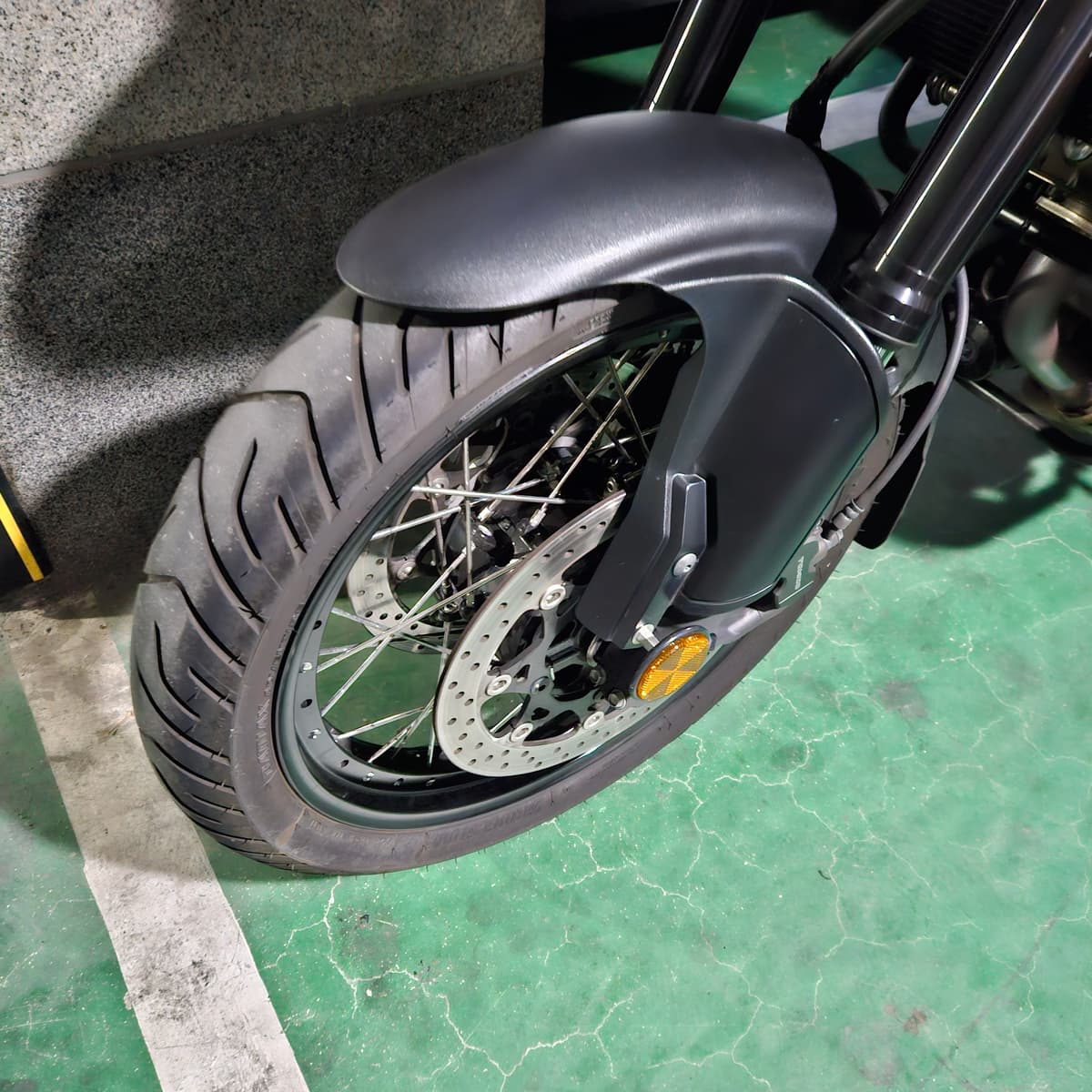 스즈키 브이스트롬 1050 XT 9