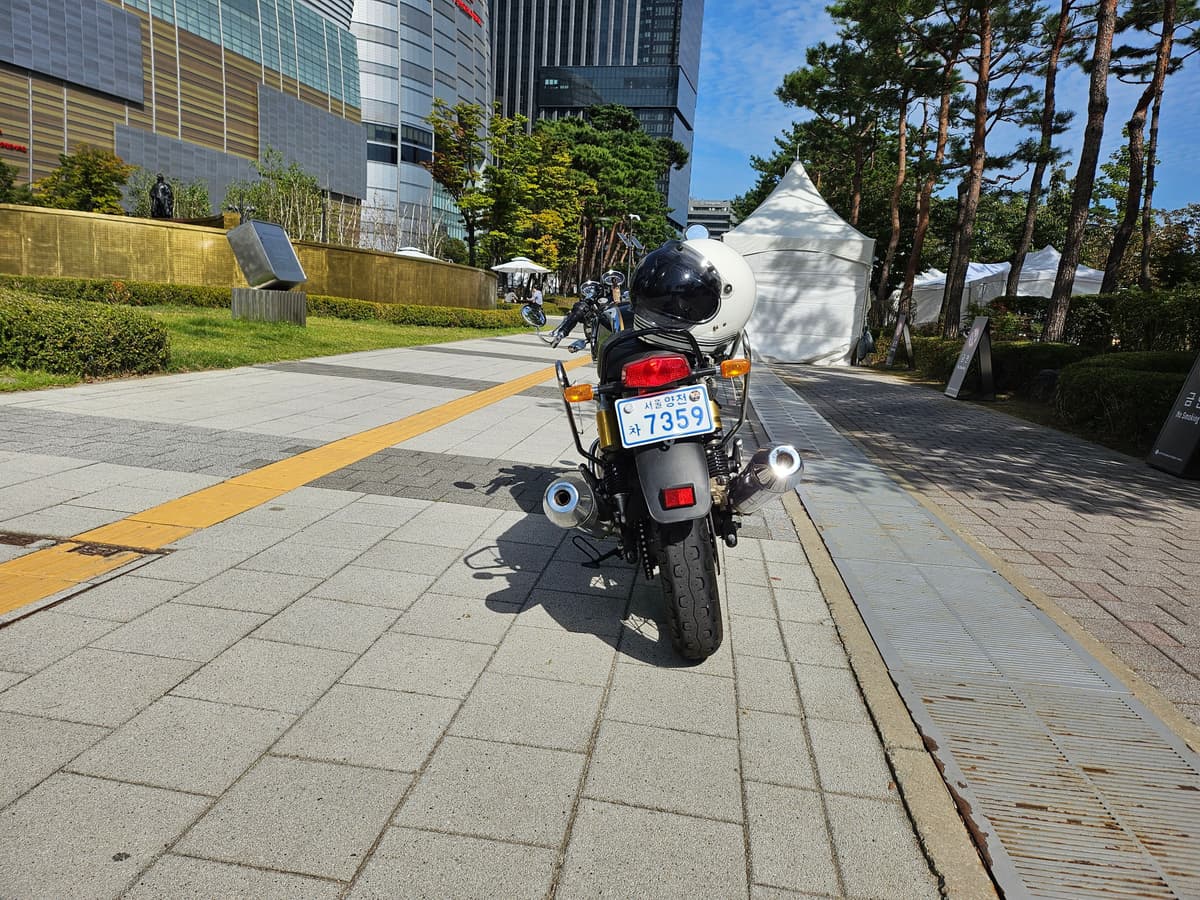 로얄엔필드 컨티넨탈 GT 650 4