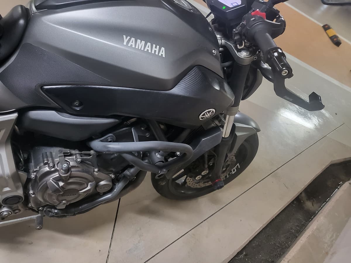 야마하 MT 07 2
