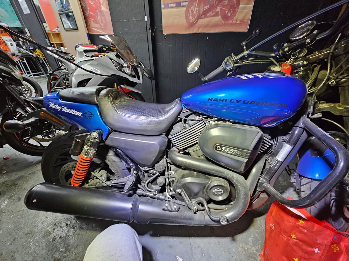 할리데이비슨 스트리트 로드 750 1