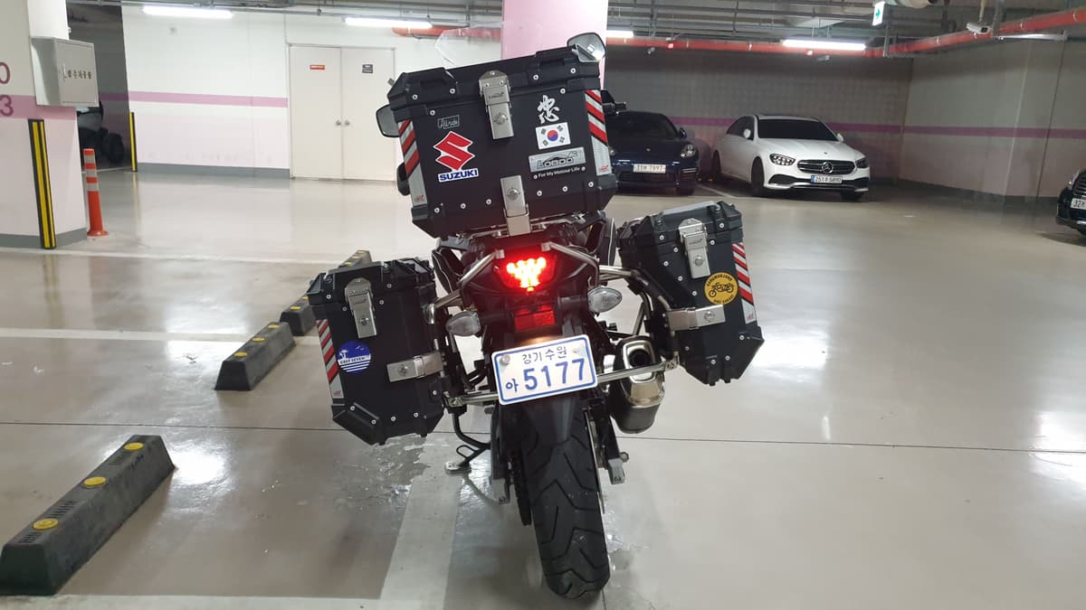 스즈키 브이스트롬 650 XT 4