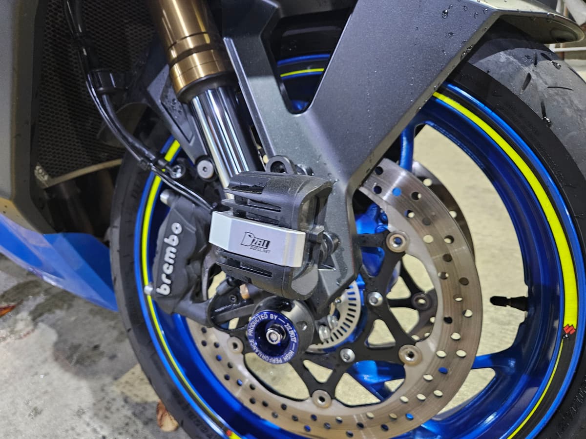 스즈키 GSX S 1000 GT 11