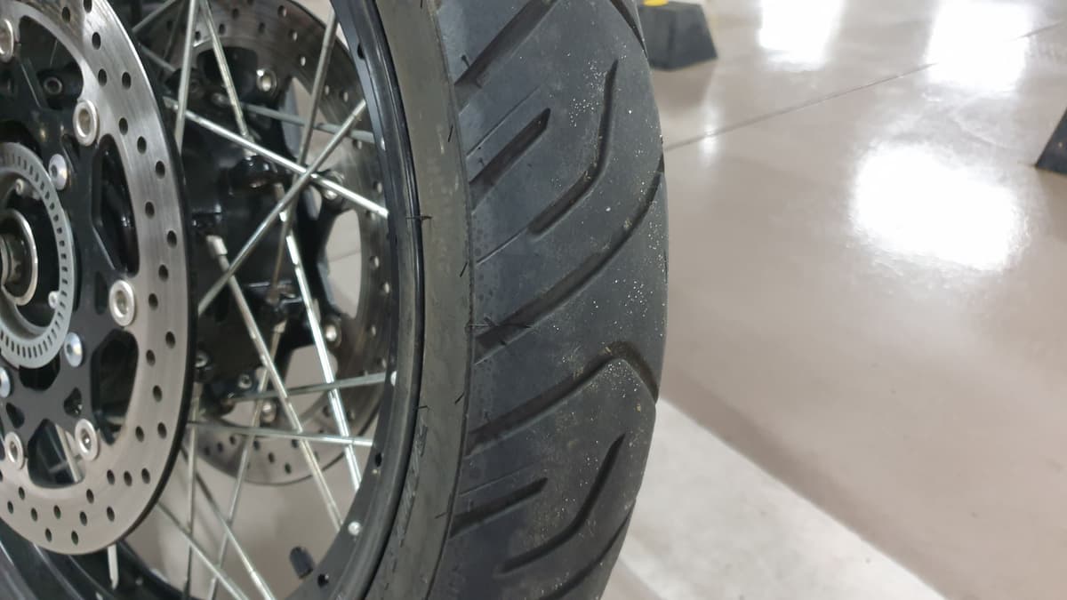 스즈키 브이스트롬 650 XT 9