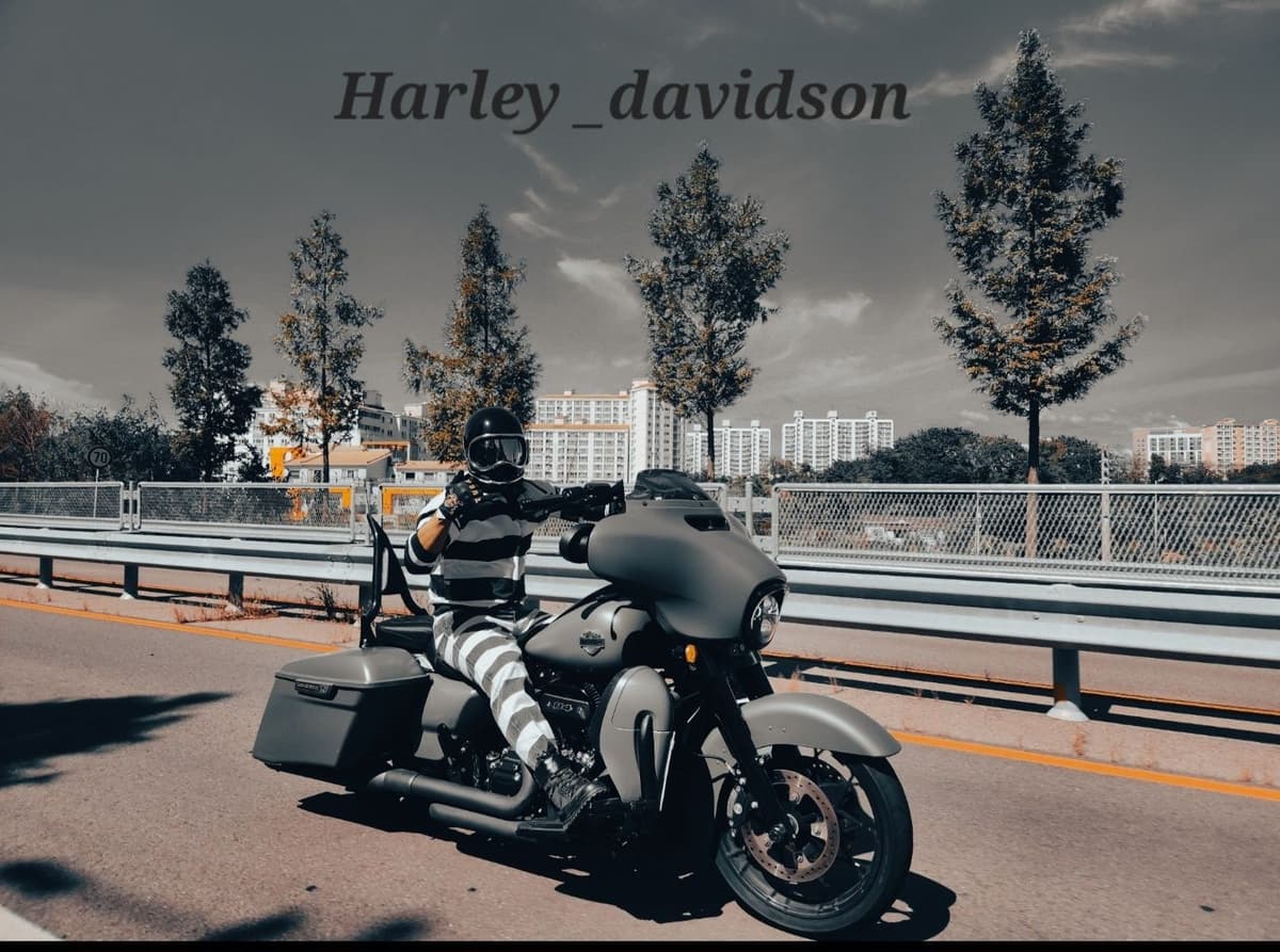 할리데이비슨 스트리트 글라이드 스페셜 11