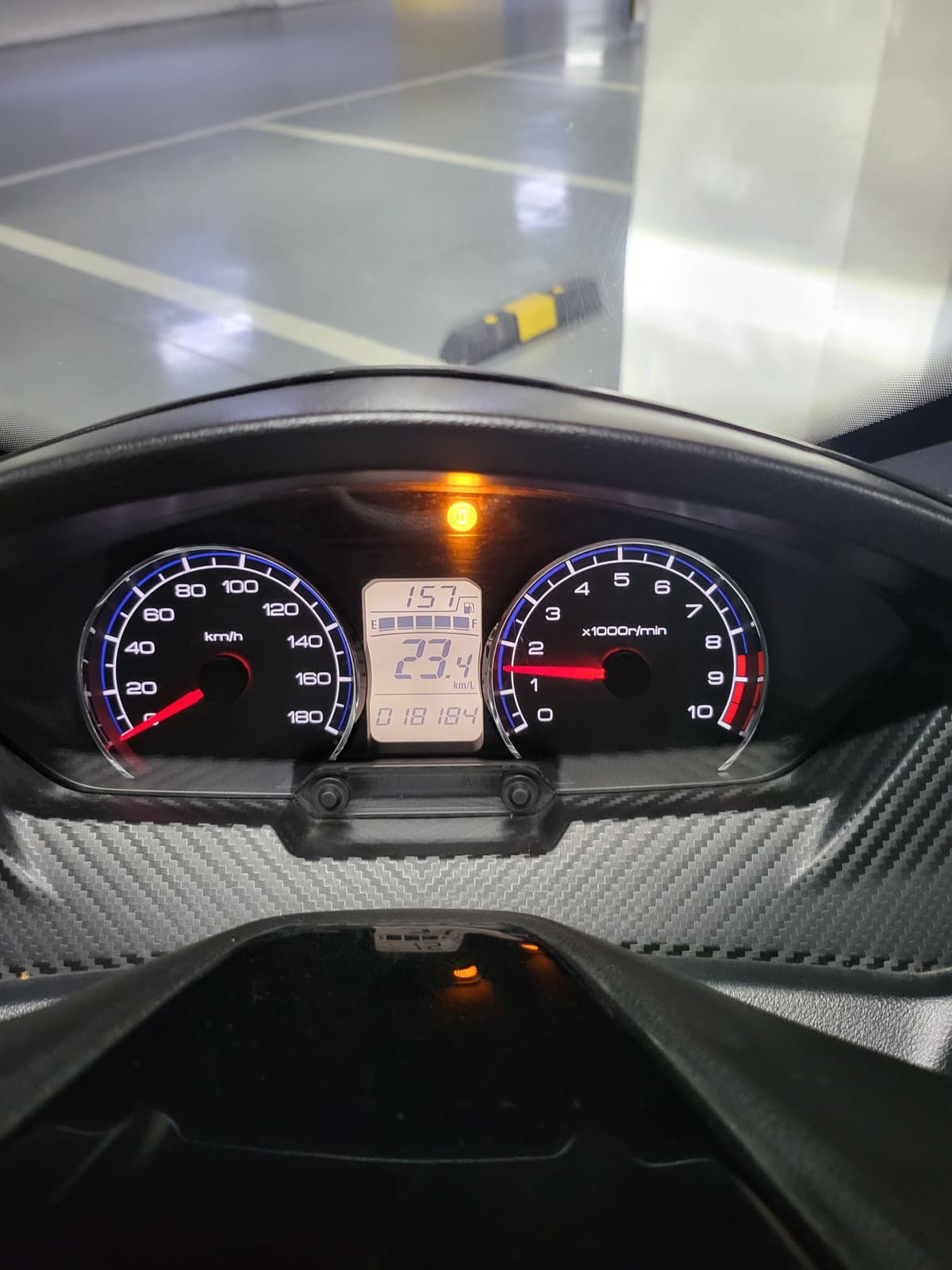 스즈키 버그만 400 ABS 5