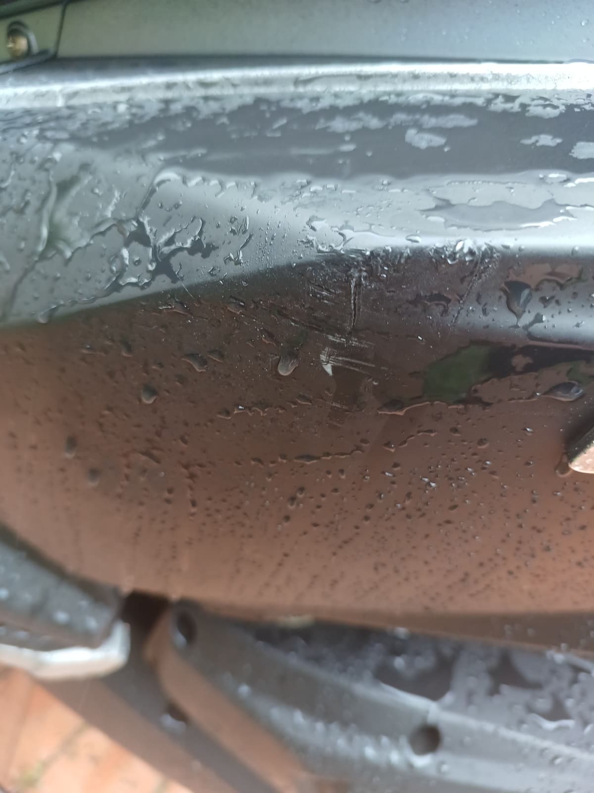 SYM 크루심 300 알파 ABS 9