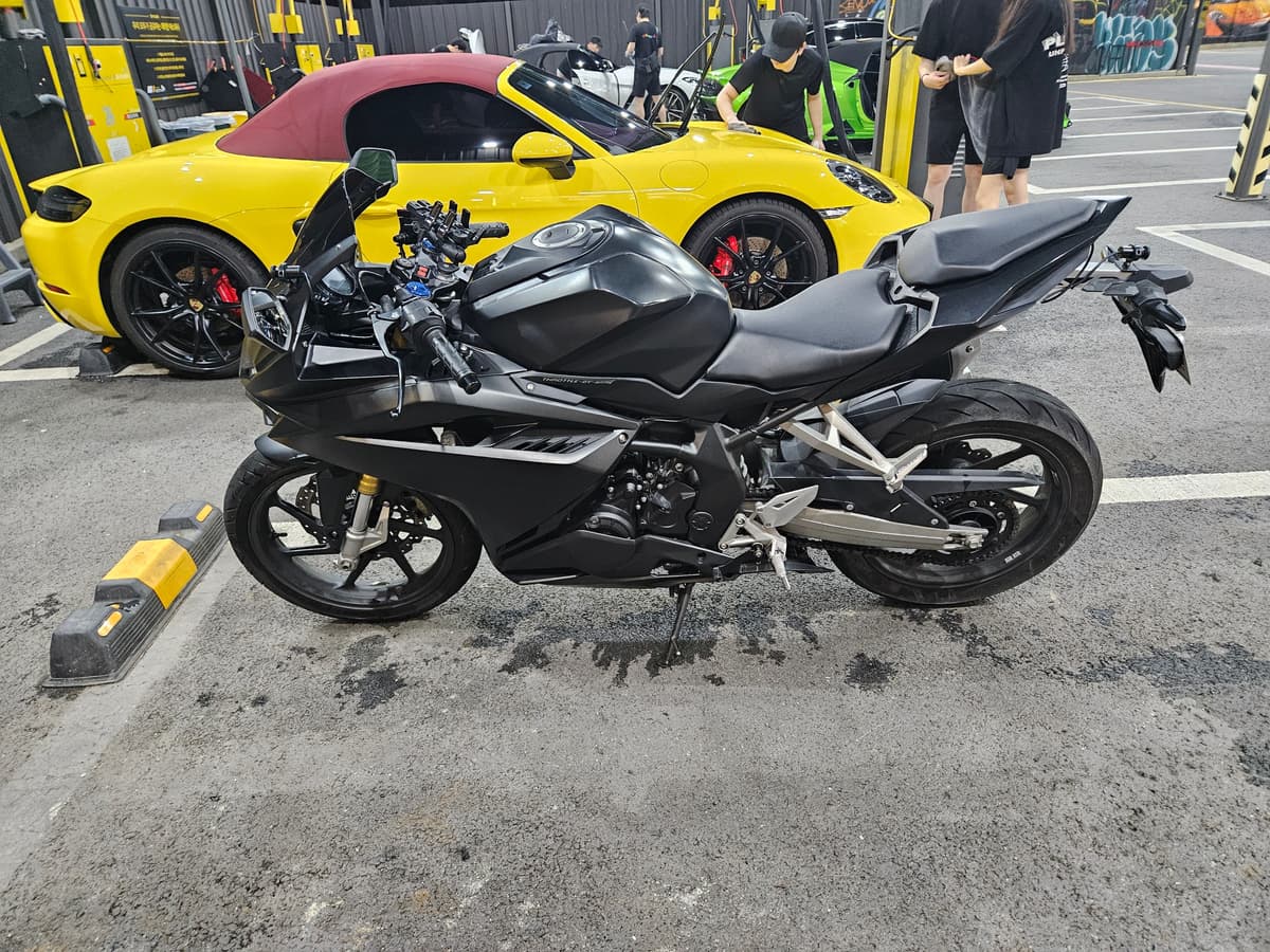 혼다 CBR 250 RR 2