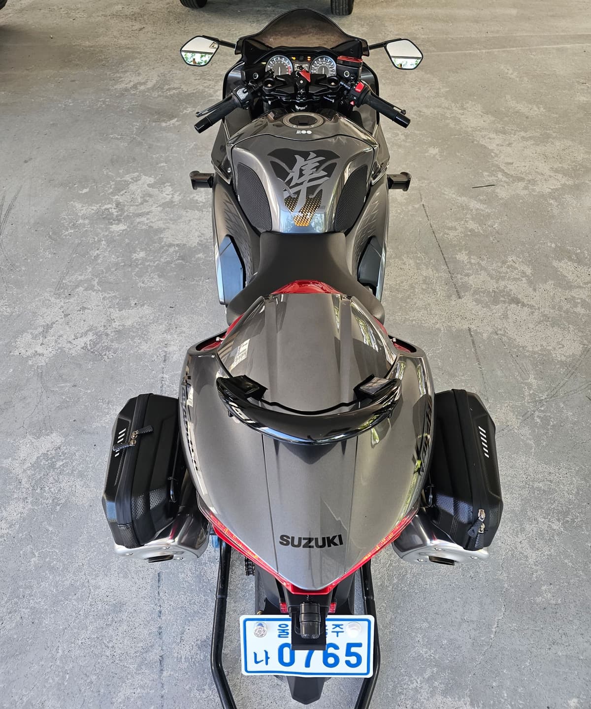 스즈키 하야부사 4