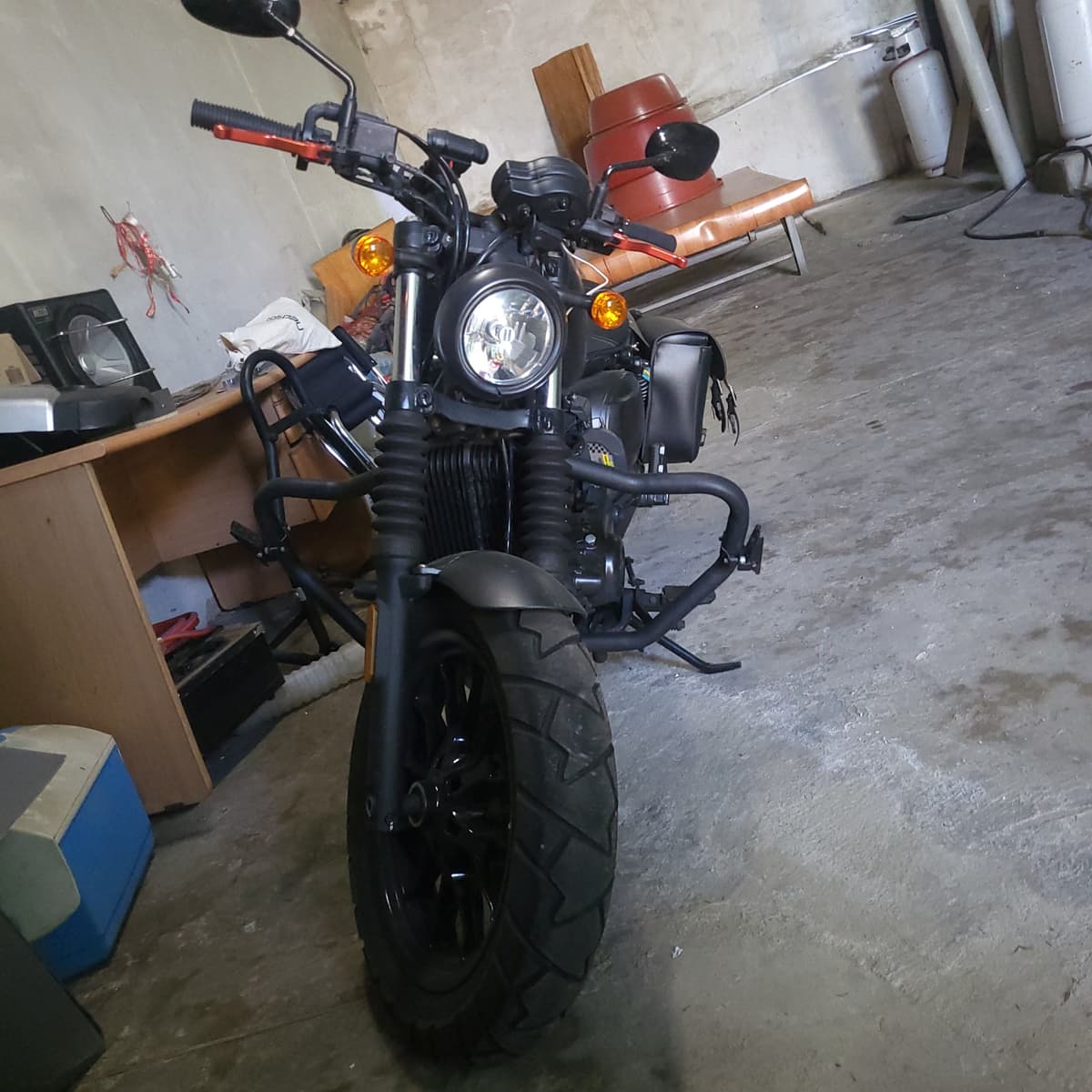 KR모터스 아퀼라 300 S 3