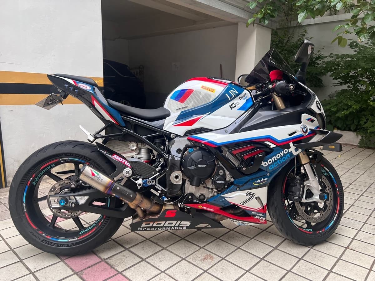 BMW S 1000 RR 1