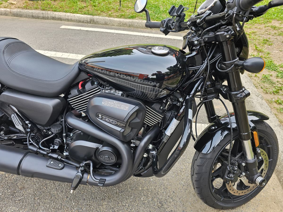 할리데이비슨 스트리트 750 1