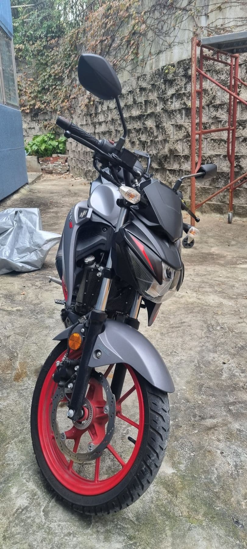 스즈키 GSX S 125 3