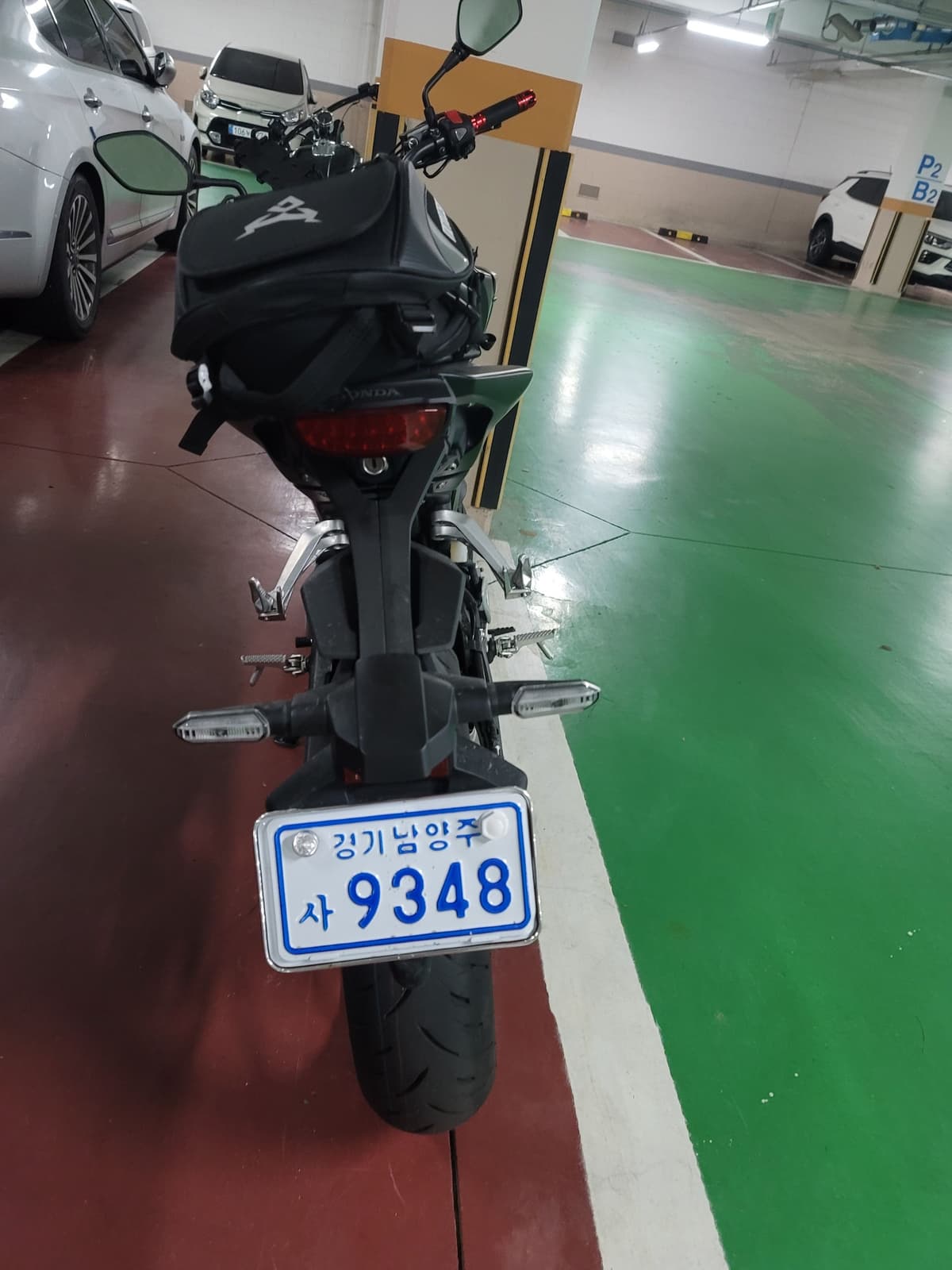 혼다 CB 125 R 4