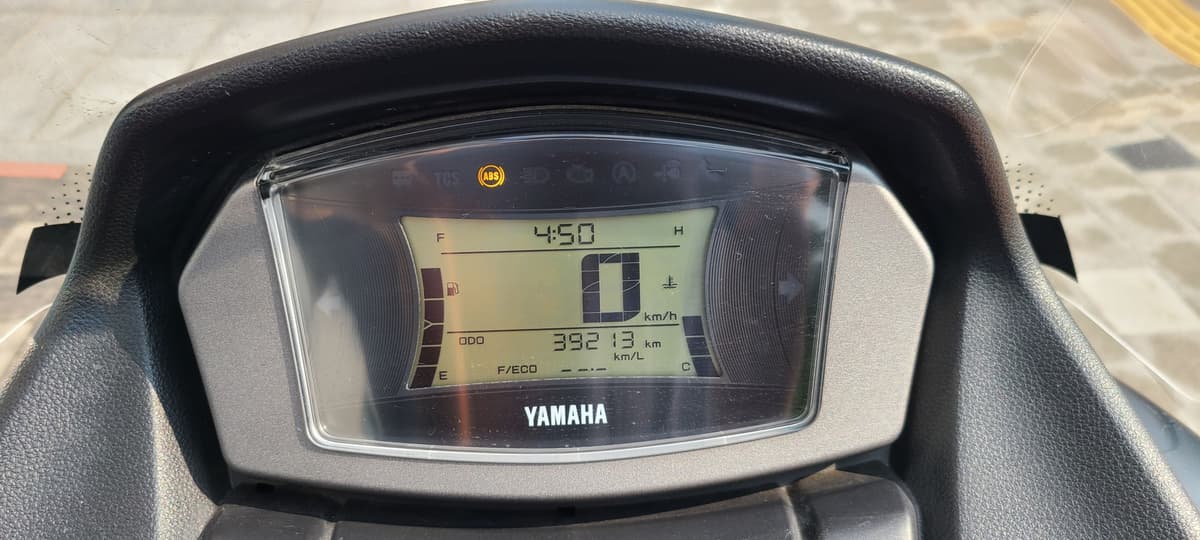 야마하 NMAX 125 5