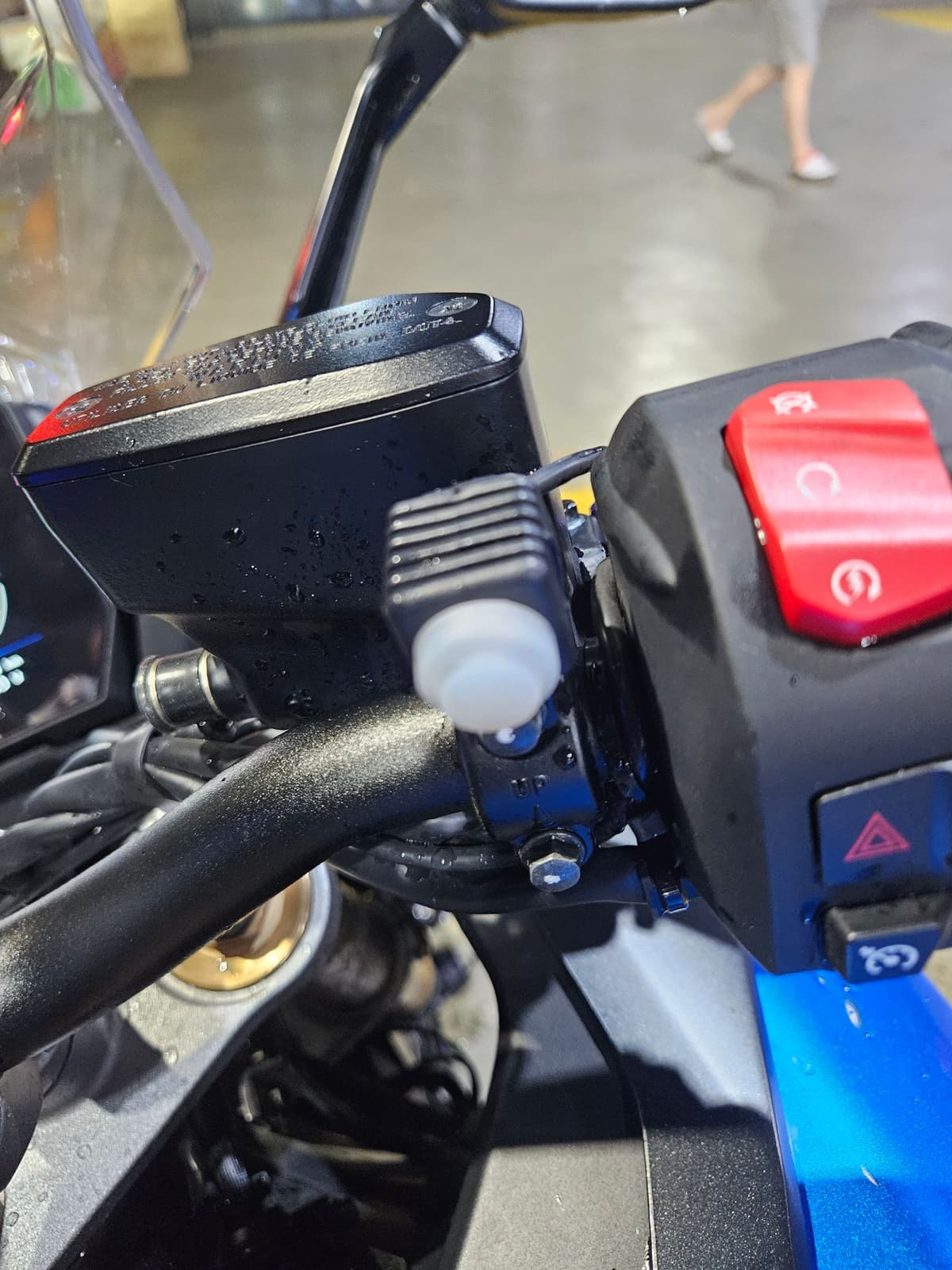 스즈키 GSX S 1000 GT 12