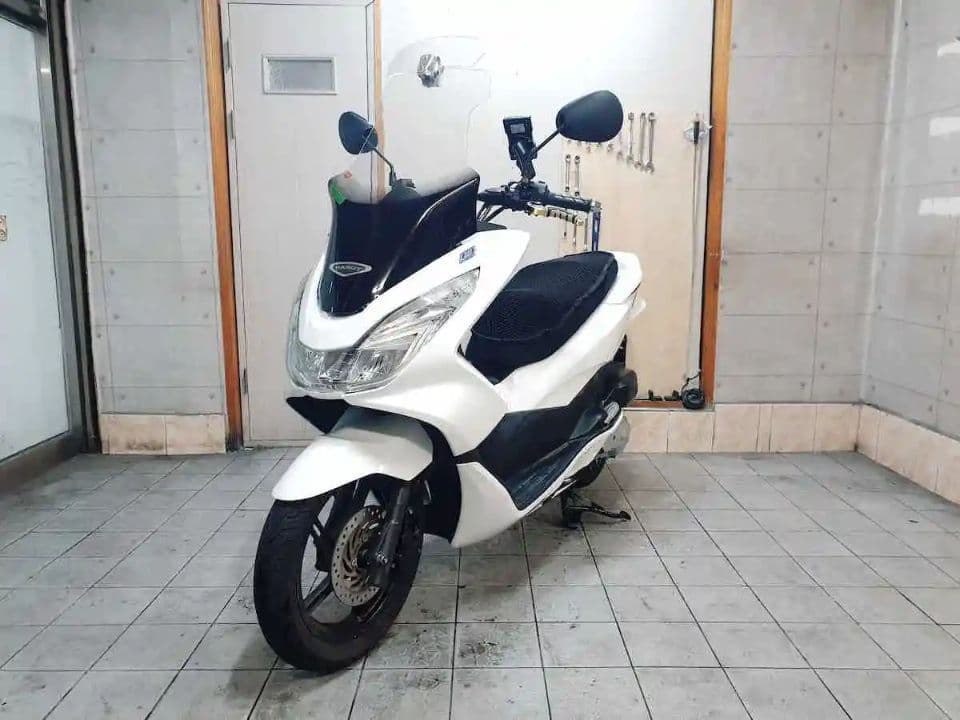 혼다 PCX 150 1