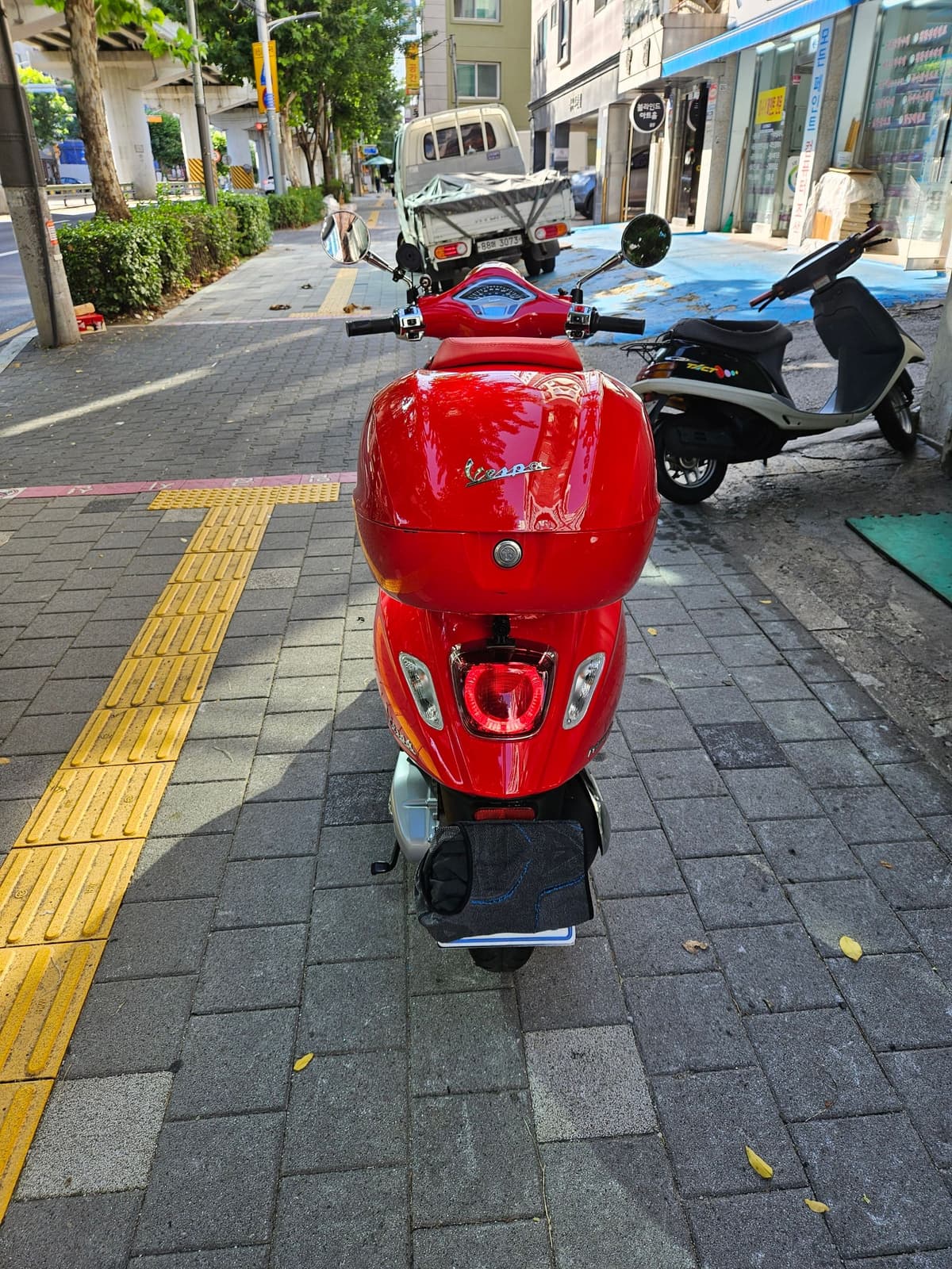 베스파 프리마베라 125 4