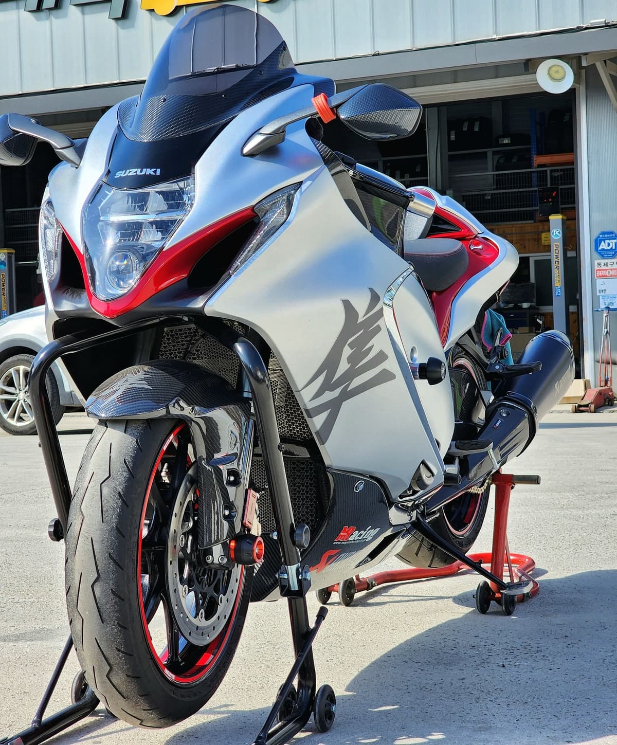 스즈키 하야부사 3