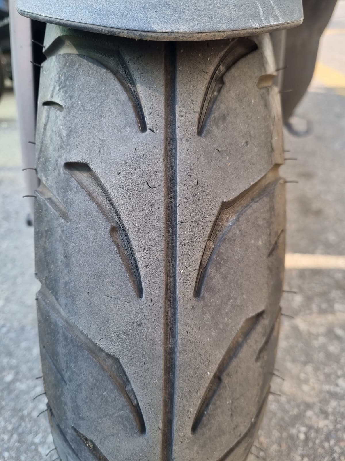 야마하 XMAX 300 ABS 7