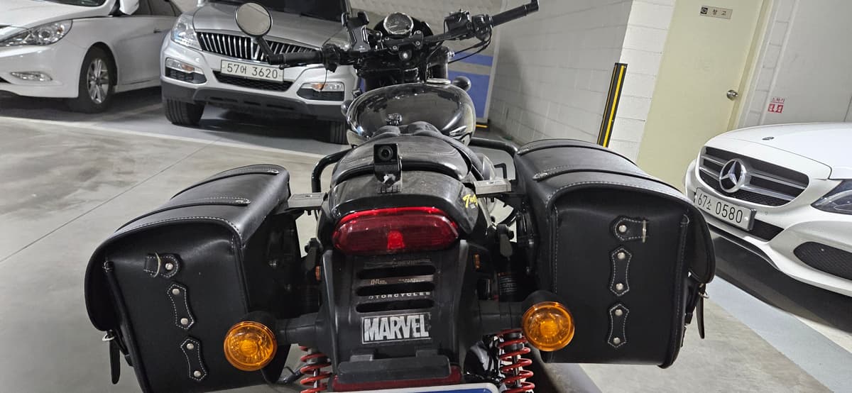 할리데이비슨 스트리트 로드 750 4