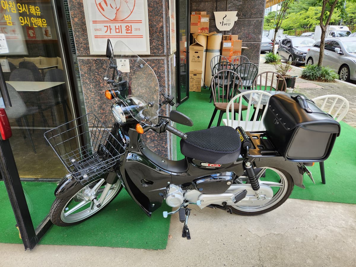 혼다 슈퍼 커브 110 2