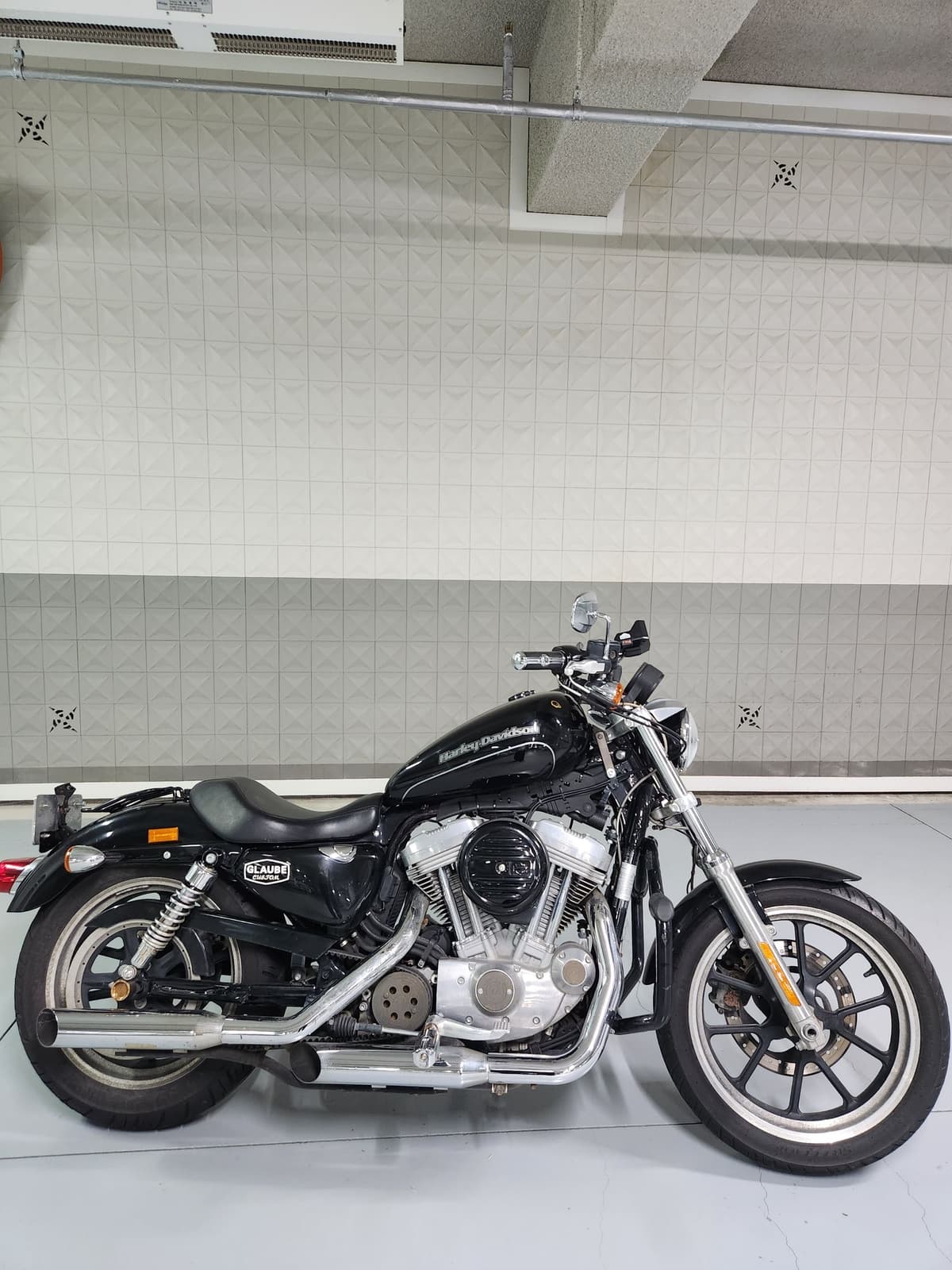 할리데이비슨 883 슈퍼로우 1