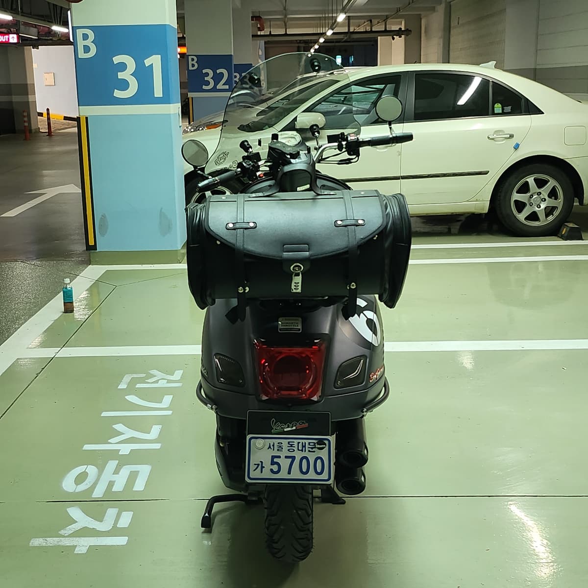 베스파 GTV 300 세이조르니 4