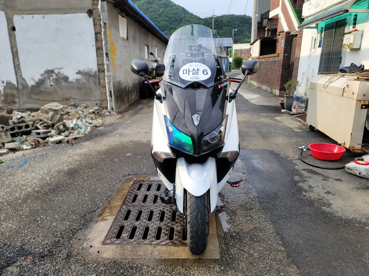 야마하 TMAX 530 3