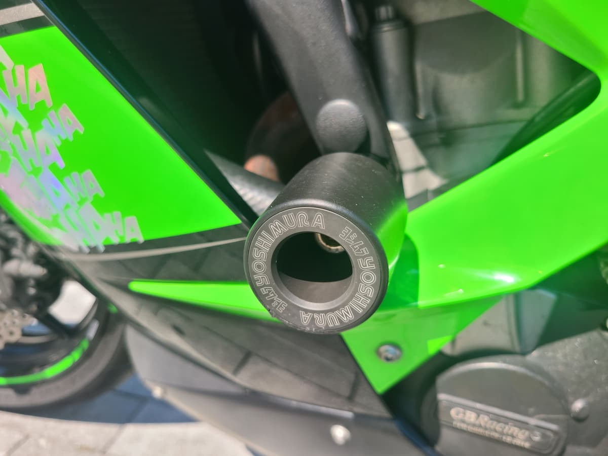 가와사키 닌자 ZX-6R 11