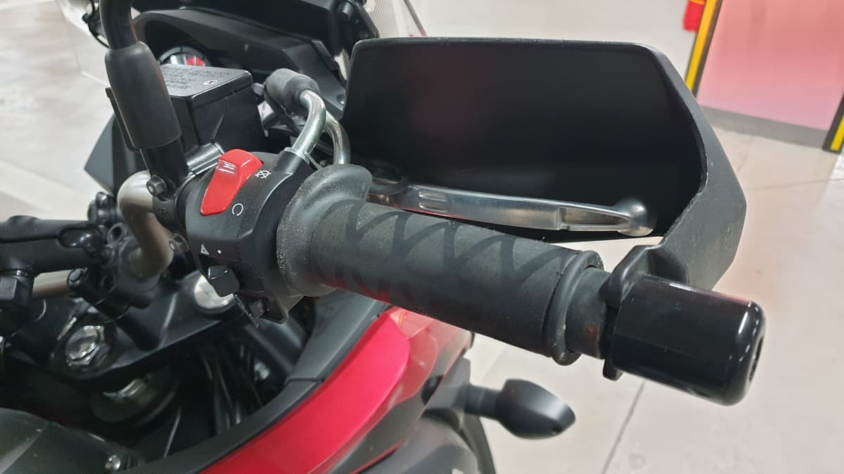 스즈키 브이스트롬 650 XT 13