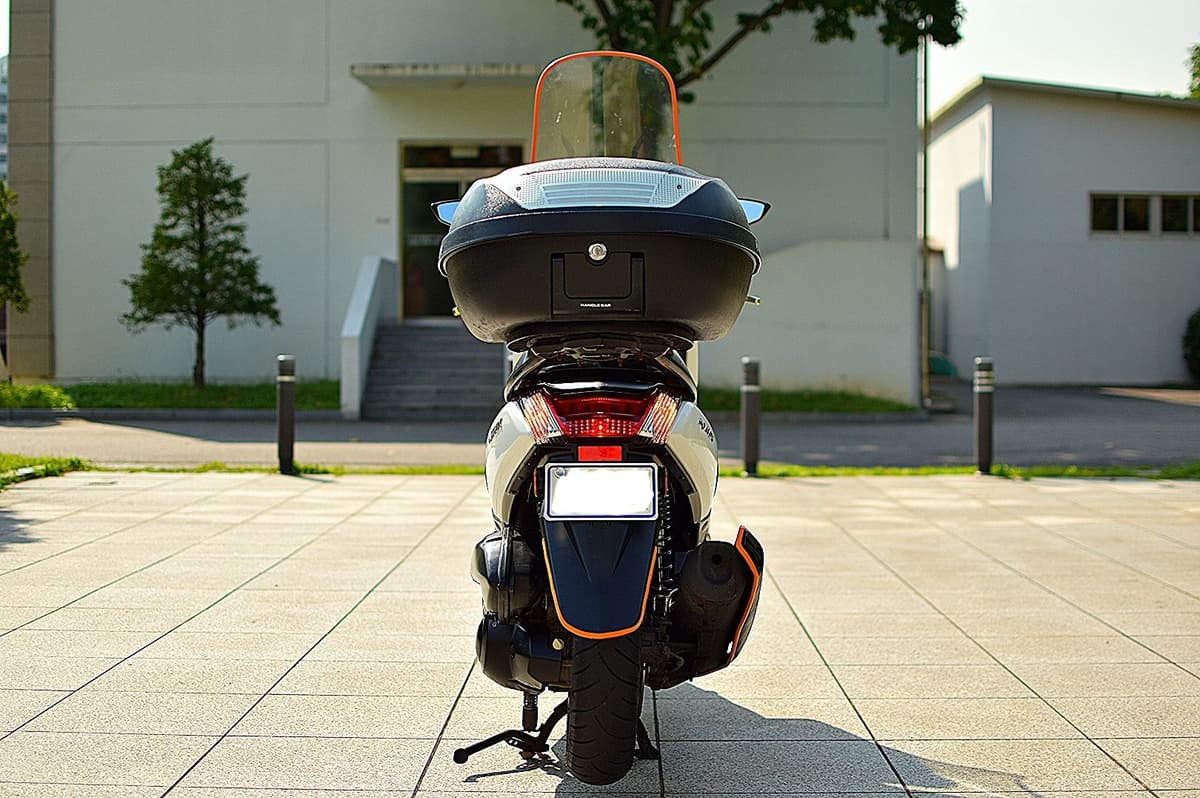 야마하 NMAX 125 4