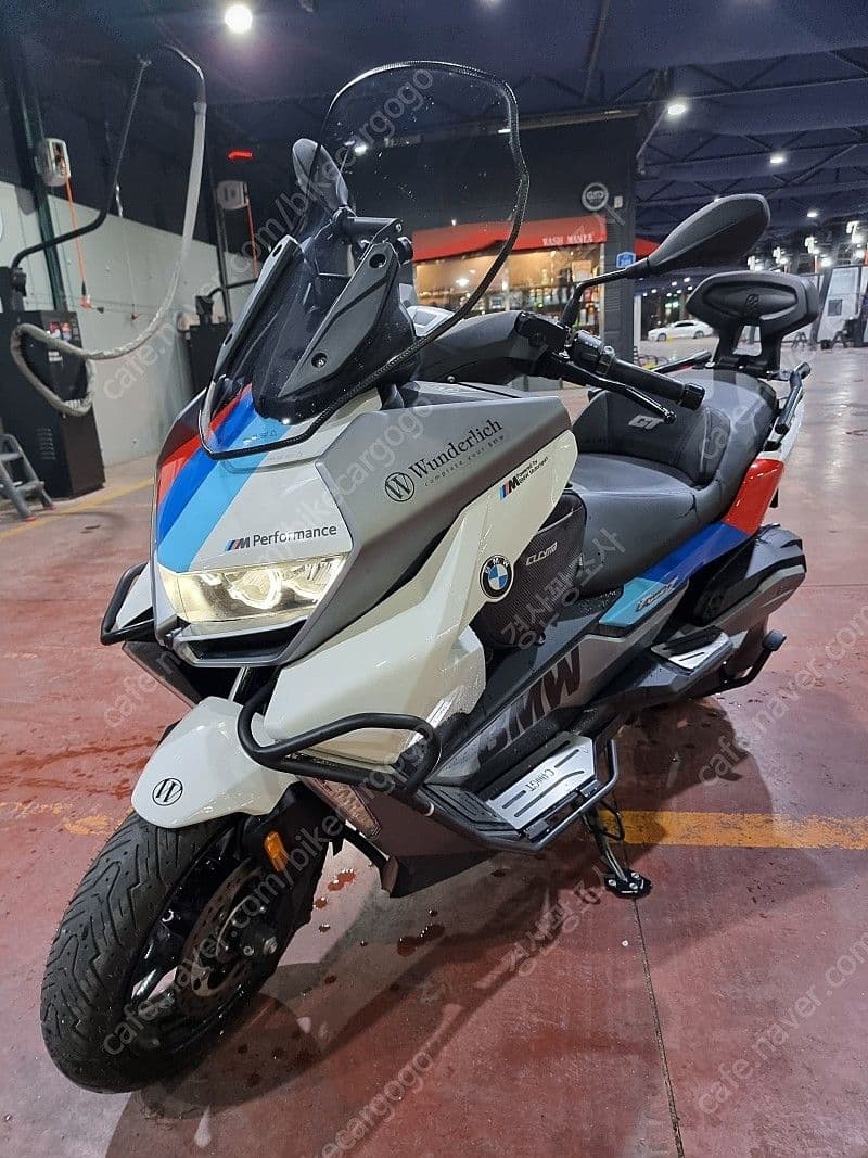 BMW C 400 GT 1