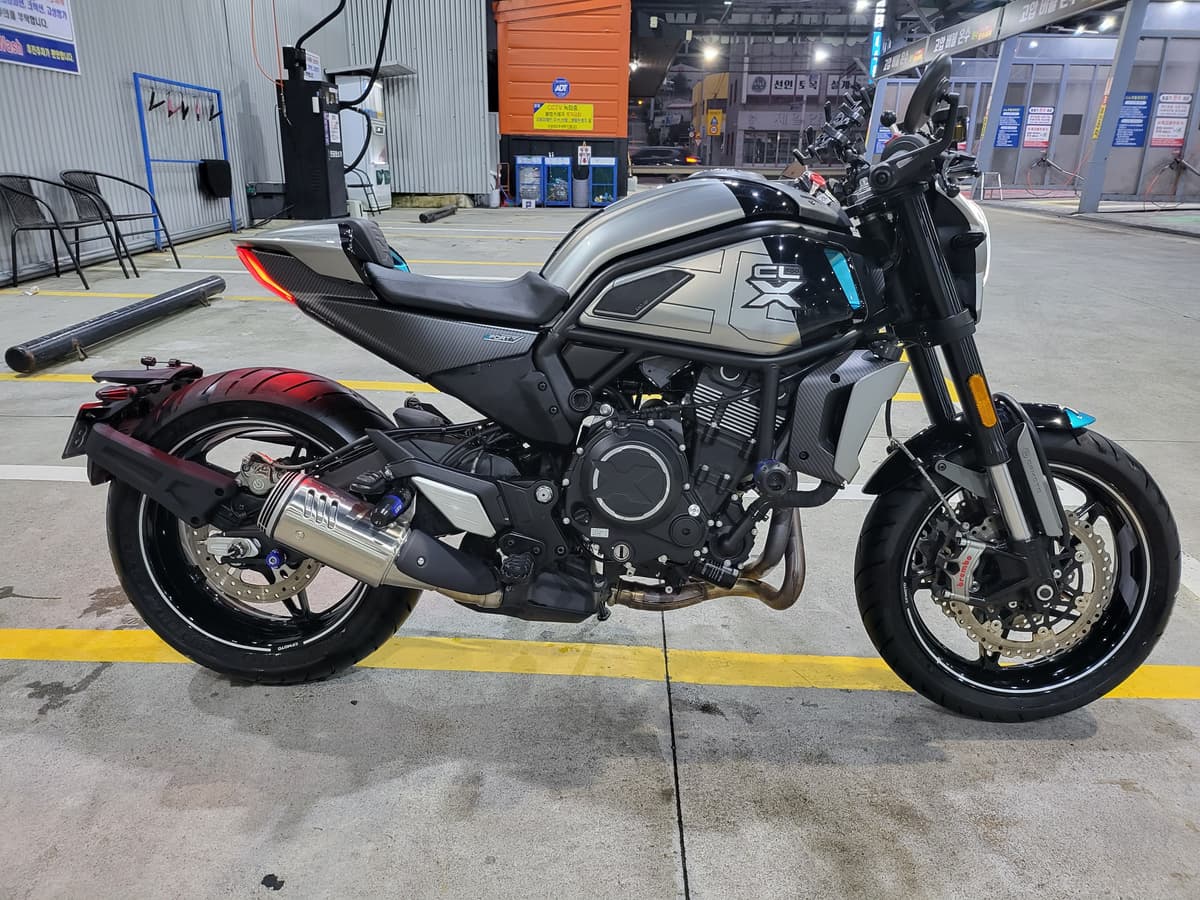 CF모토 CLX 700 스포츠 1