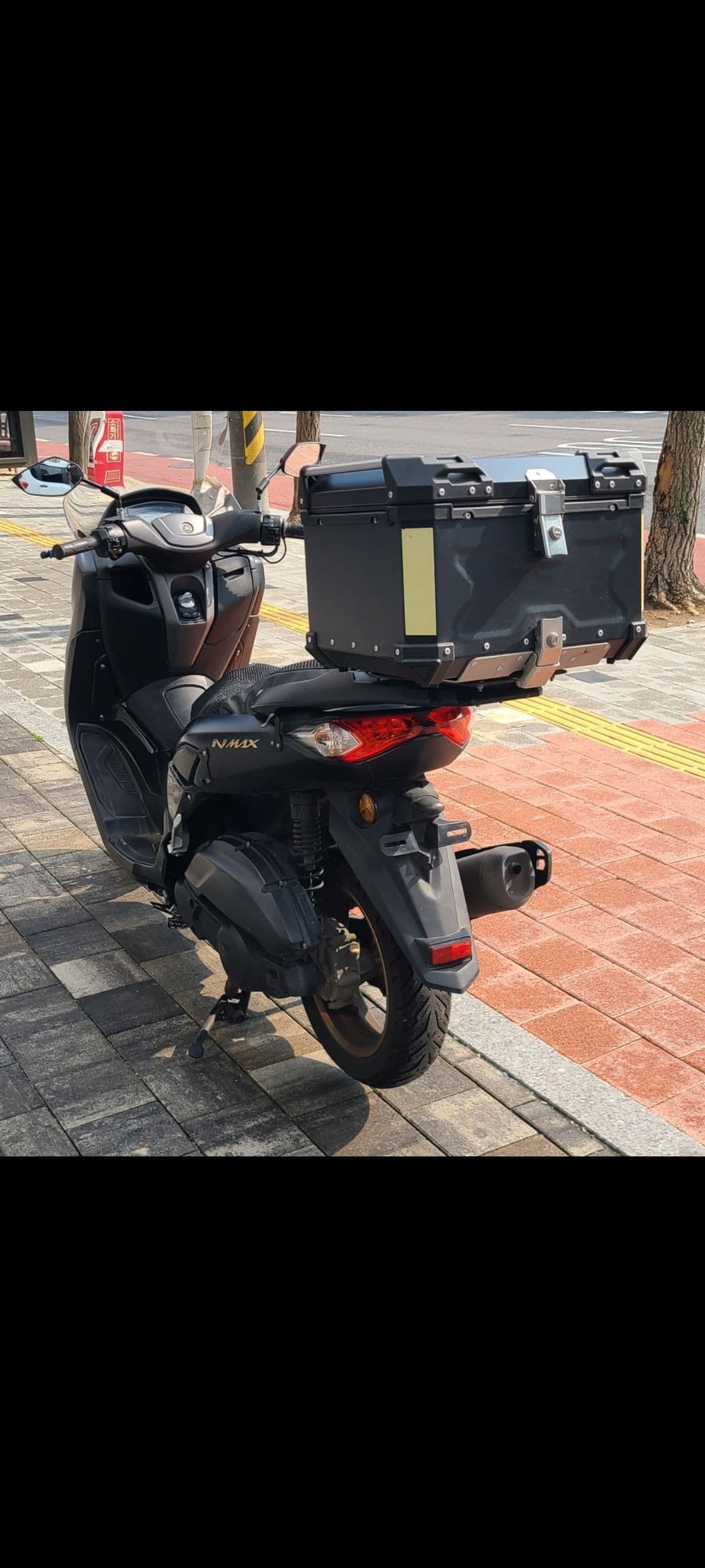 야마하 NMAX 125 4