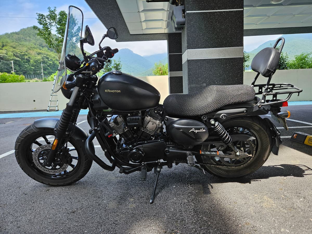 KR모터스 아퀼라 300 S 2