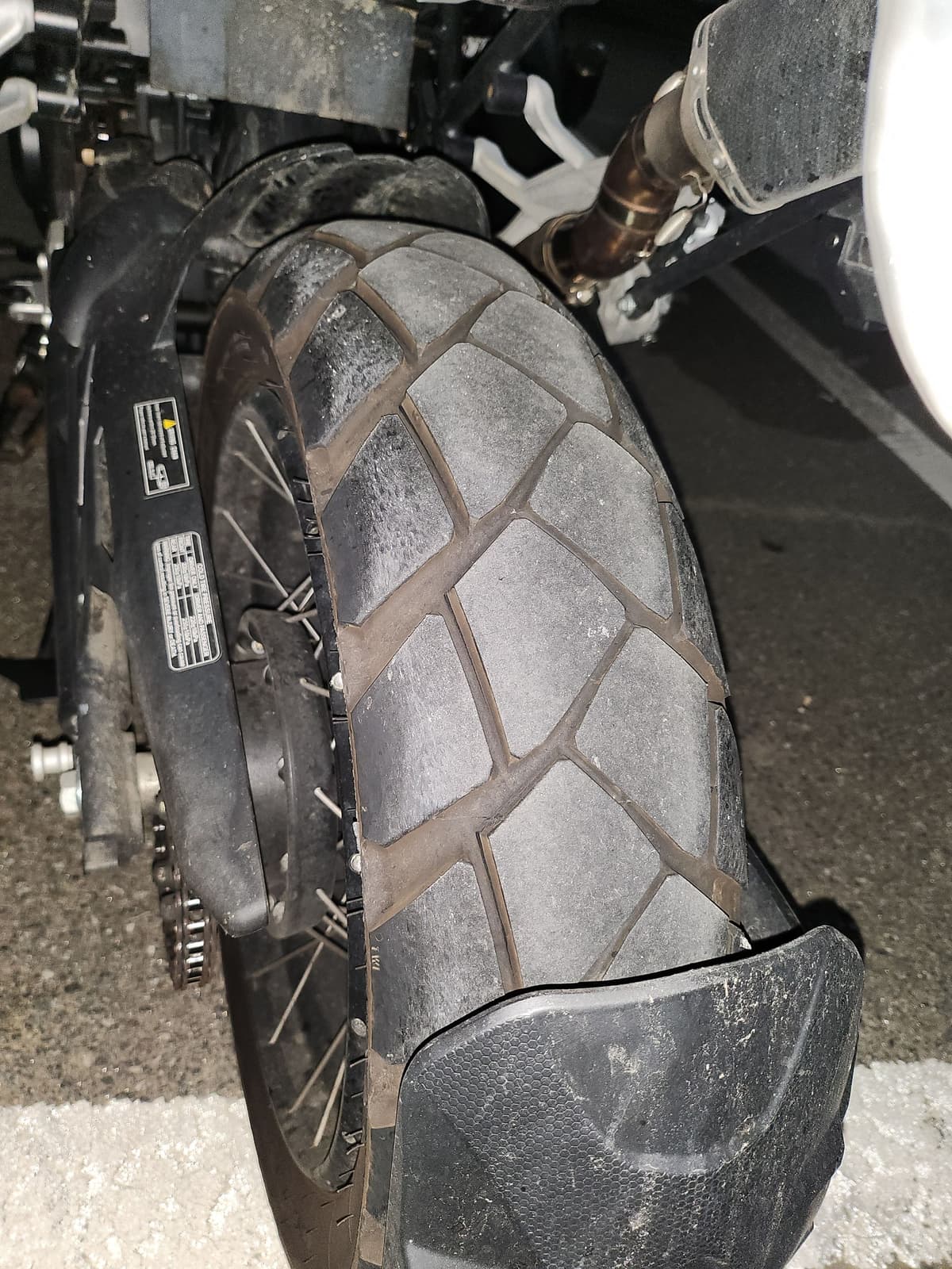 베넬리 TRK 502 X 9