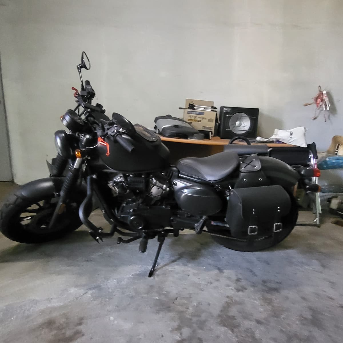 KR모터스 아퀼라 300 S 2