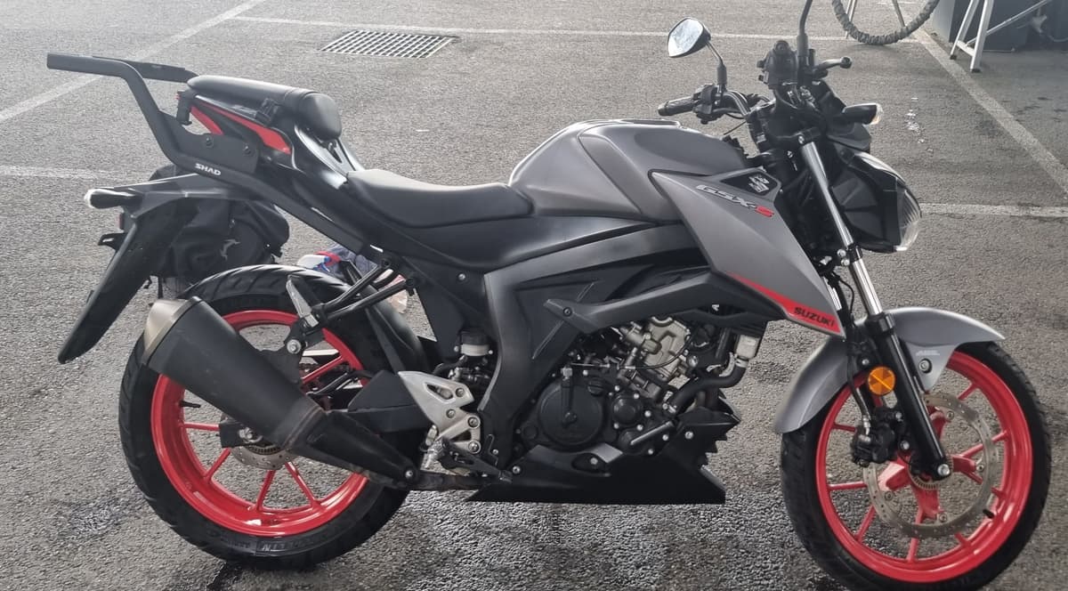 스즈키 GSX S 125 1