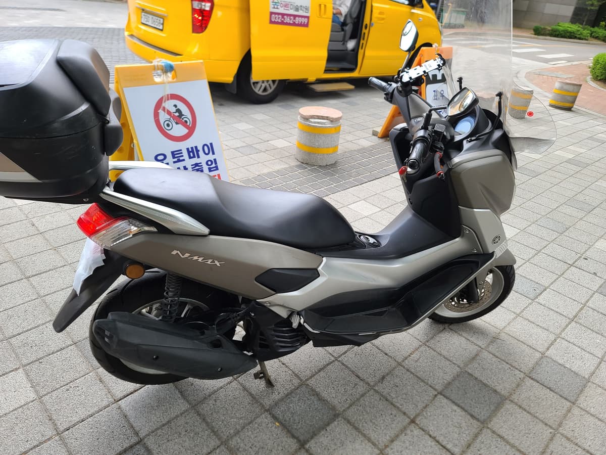 야마하 NMAX 125 1