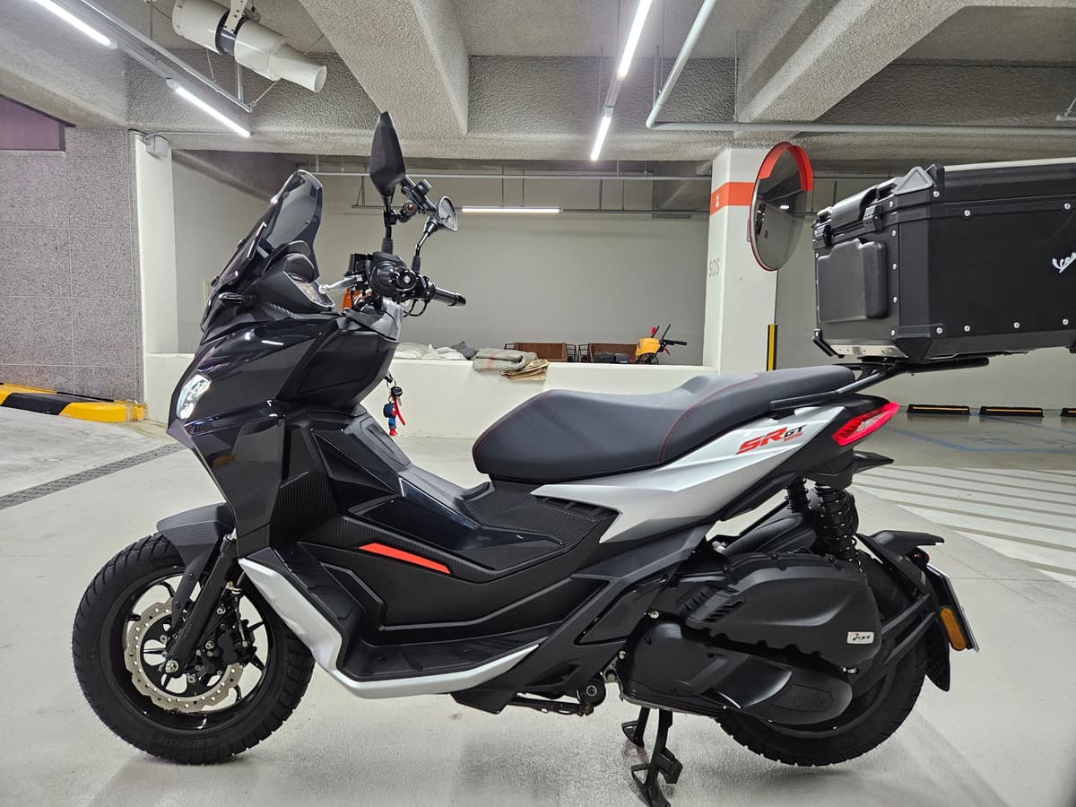 아프릴리아 SR GT 125 2