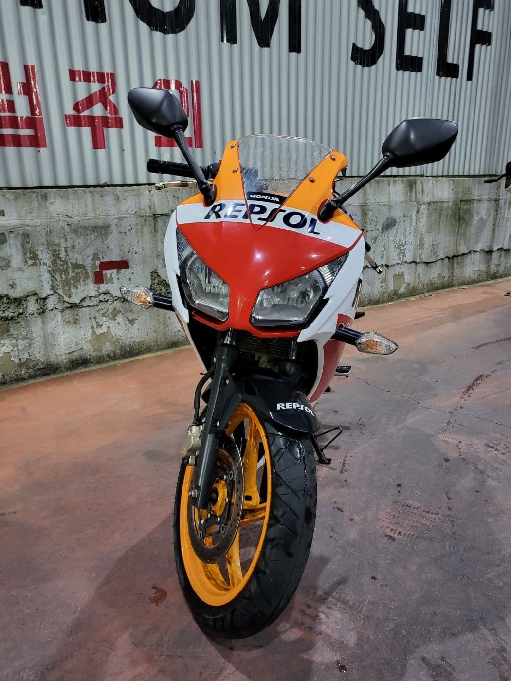 혼다 CBR 300 R 3